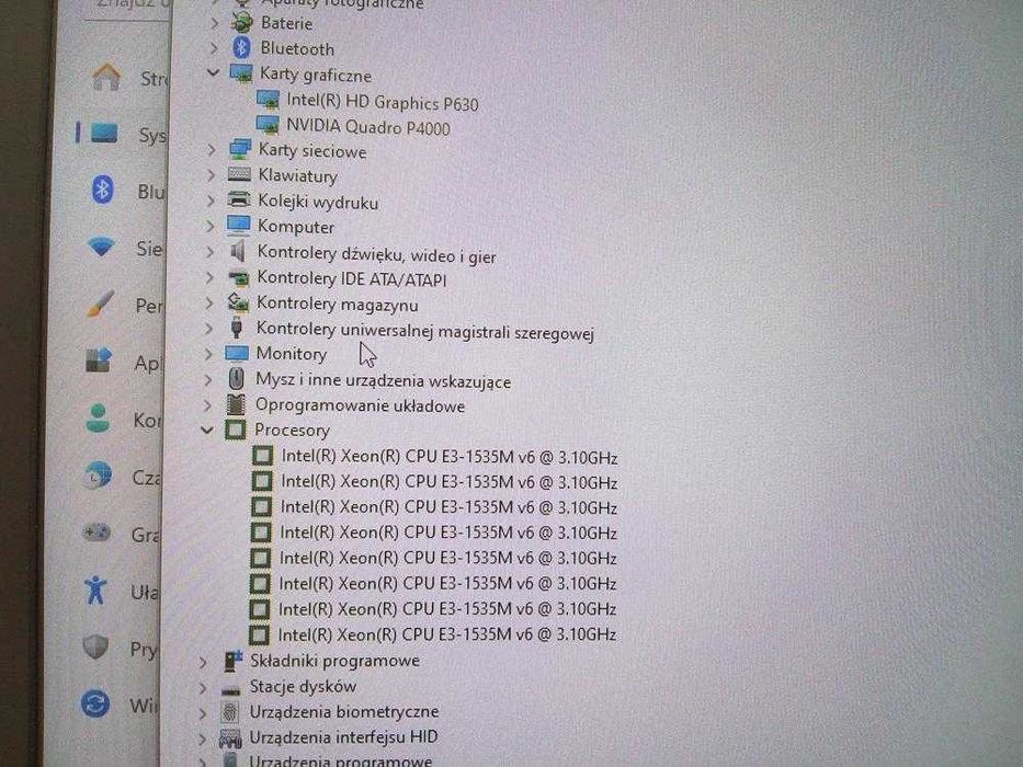 Laptop używany HP Zbook 17 G4 Xeon 32GB SSD + HDD 17,3 P4000 8GB