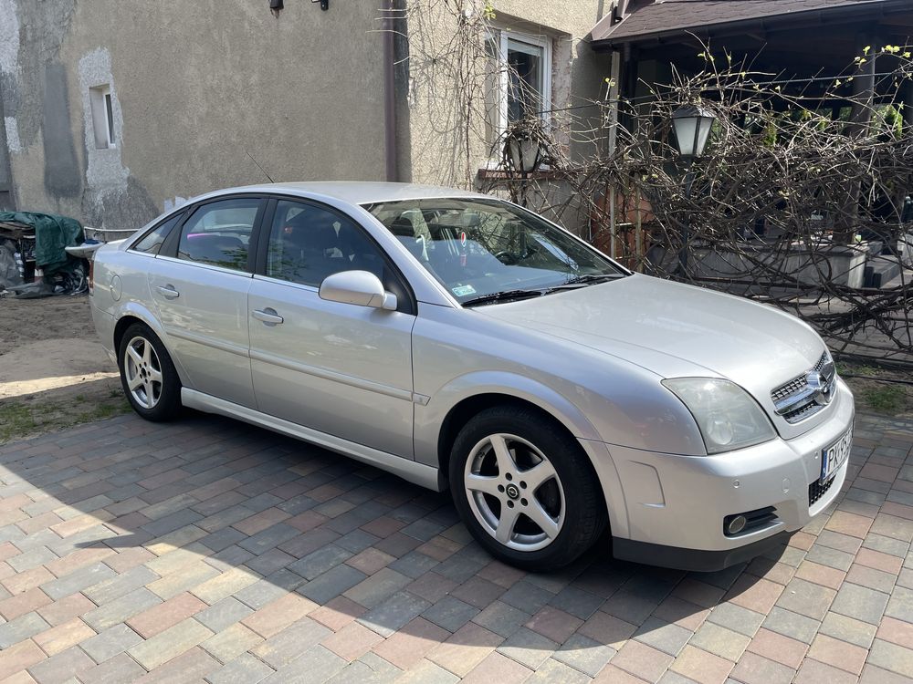 Opel Vectra 1.8 benzyna gaz. Czujniki parkowania