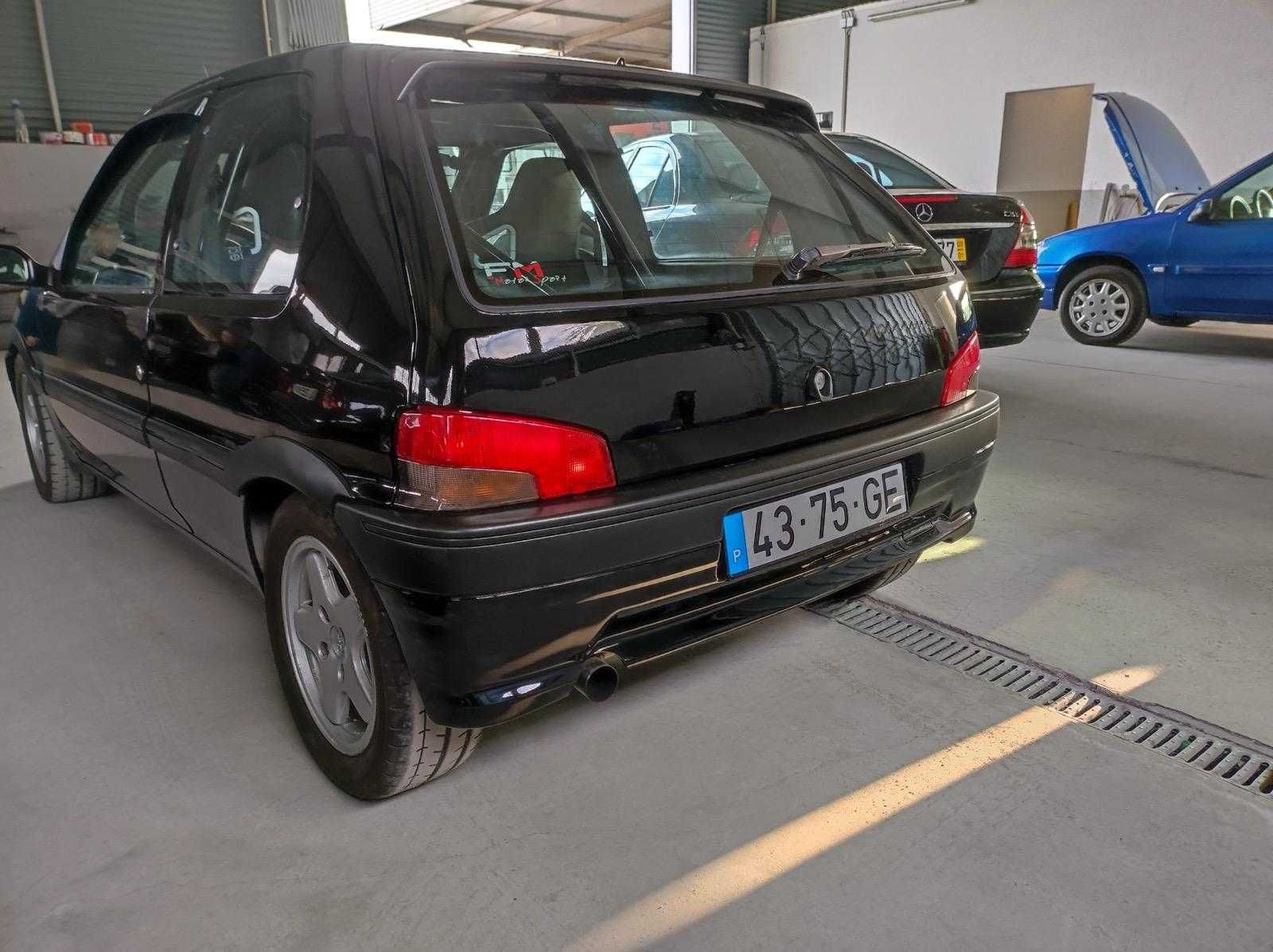 Peugeot 106 XSi com passaporte técnico