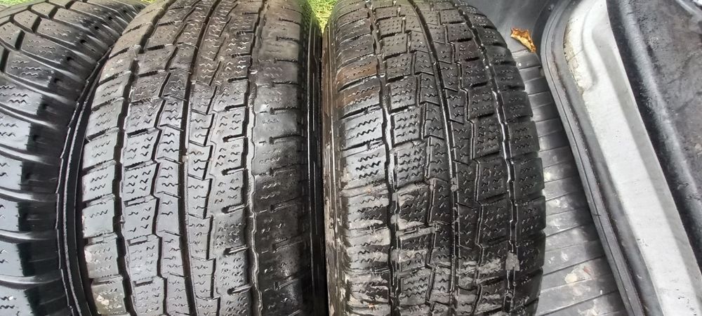 Диски 5×112 r16 із шинами 215/65r16c