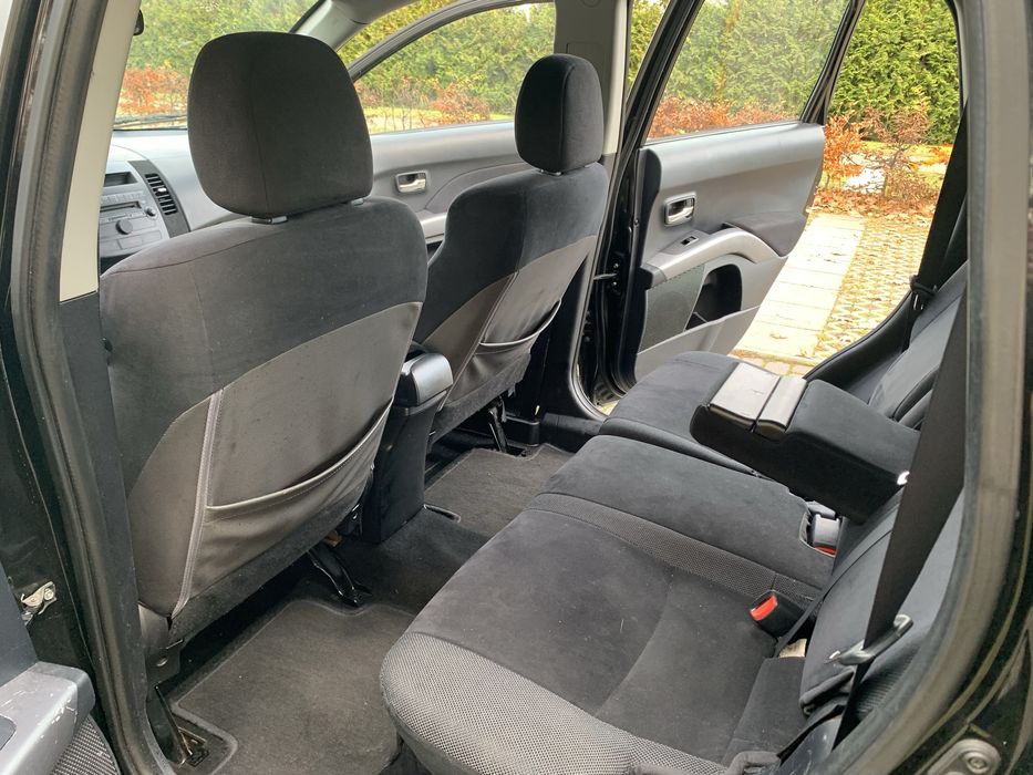 Mitsubishi Outkander 2.0 DID 140KM 4X4 Manual Clima