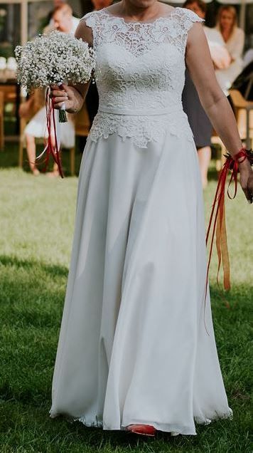 Suknia Ślubna rozm. 38/40