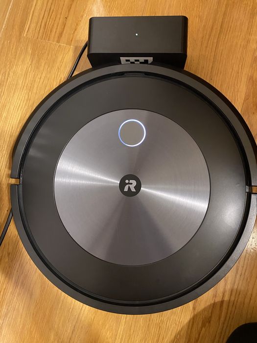 Irobot Roomba Combo J5 robot  sprzatajacy-mopujący