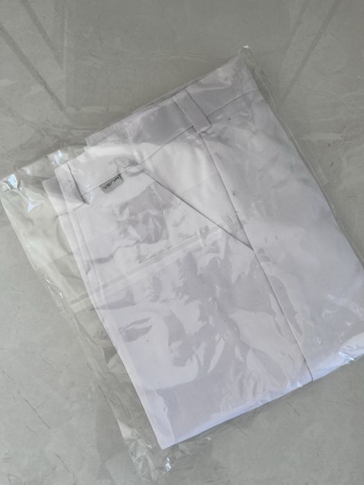 Spodnie białe VENA rozmiar 40