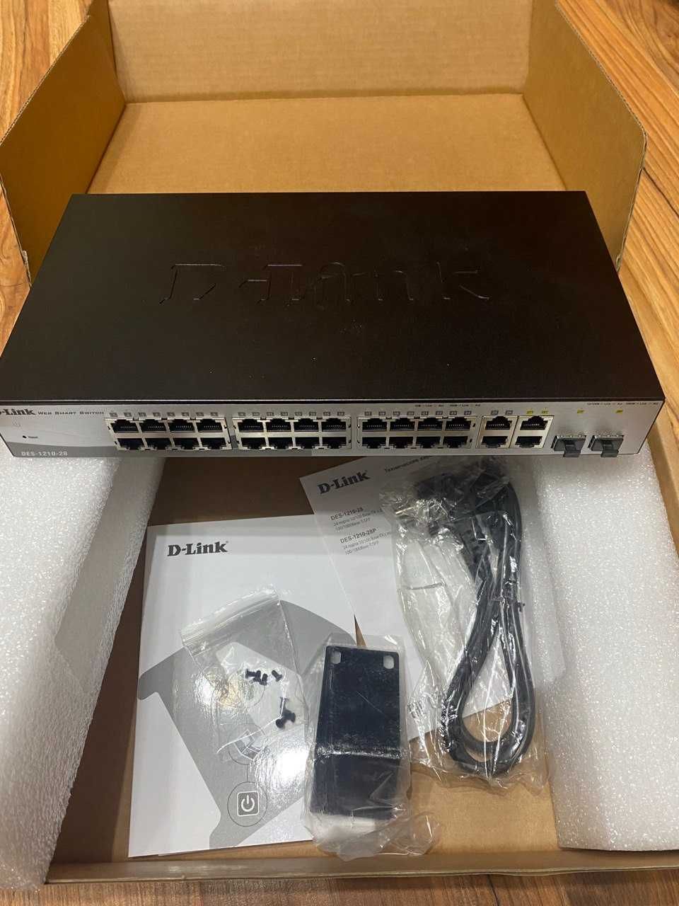 Коммутатор локальної мережі (Switch) D-Link DЕS-1210-28