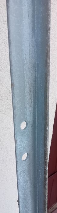 Sprzedam kątownik 2..0 metra 4.5x4.5  03