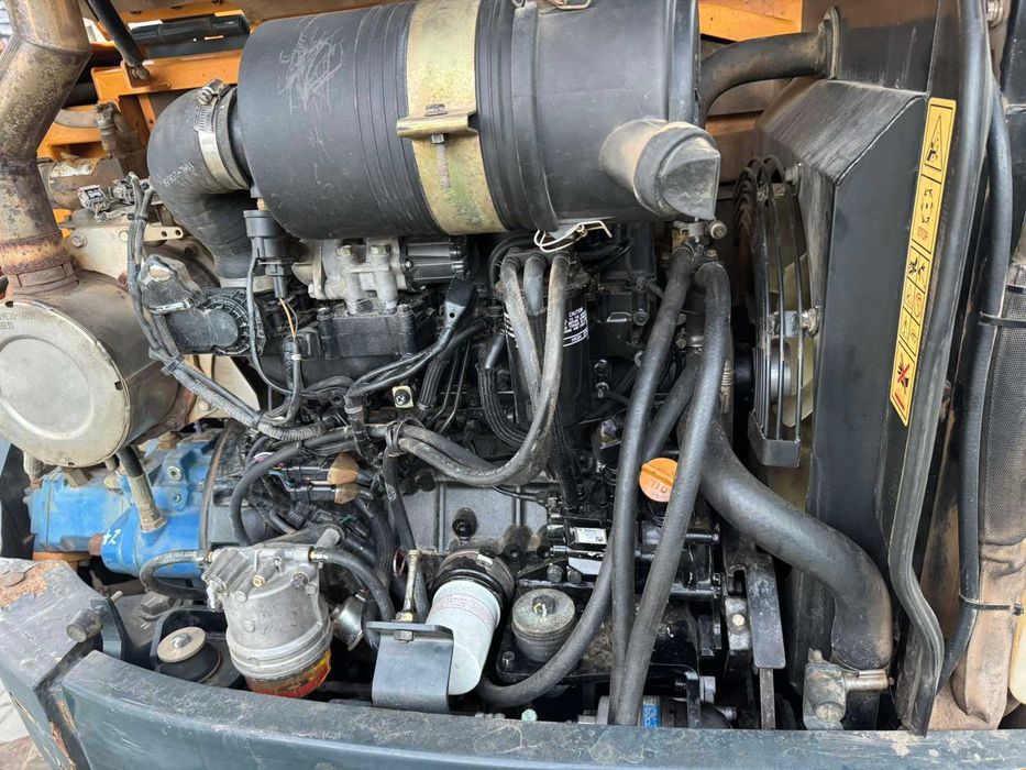 Міні-екскаватор екскаватор Hyundai ROBEX 80CR 2015 Volvo ECR88 CAT 308