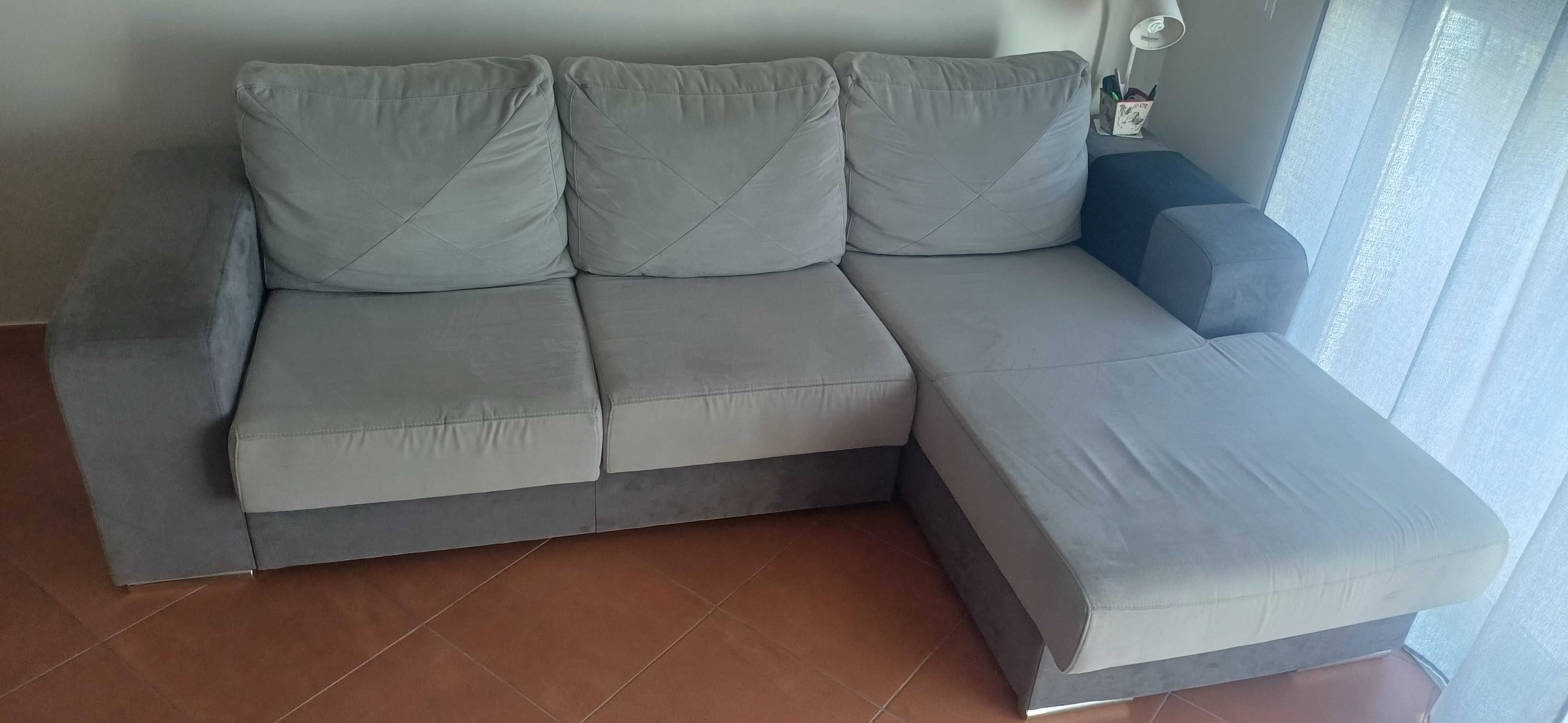 Sofá chaise long