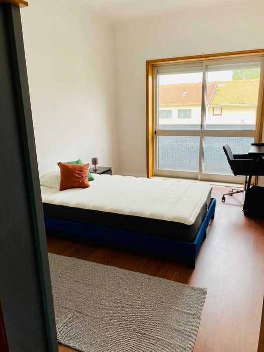 Arrendamento de quartos na Rua do Doutor Manuel Laranjeira, Porto