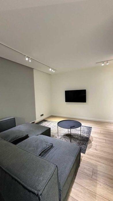 Продаж 1 кім. квартири вул. Героїв Крут