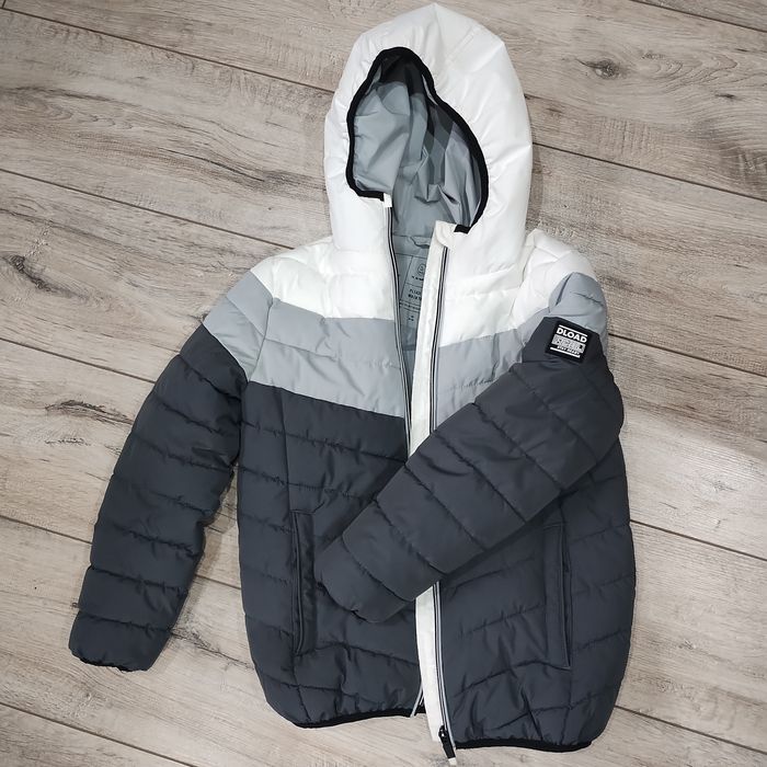 Kurtka chłopięca C&A 134 jesienno-zimowa