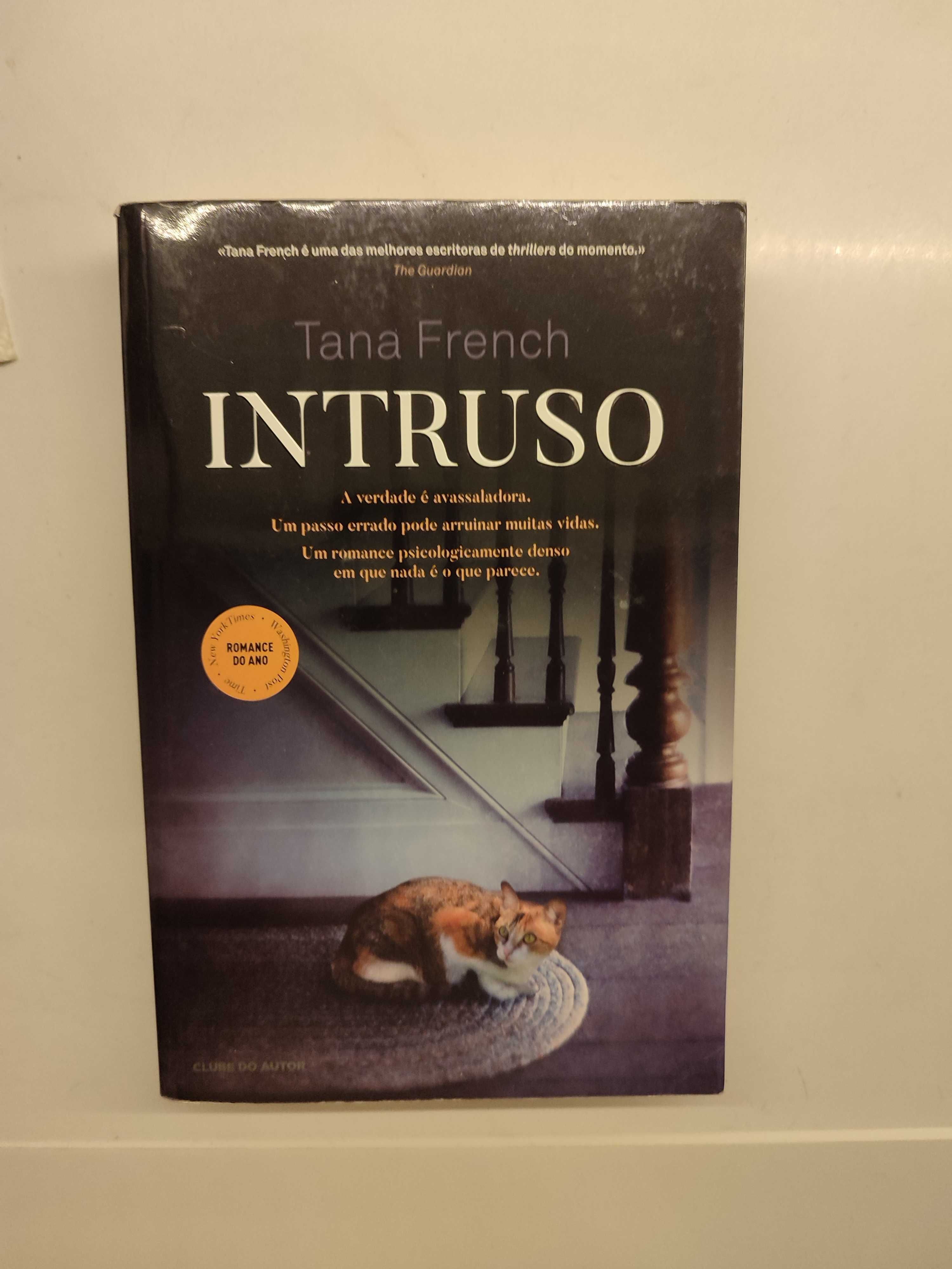 Livro "Intruso", de Tana French