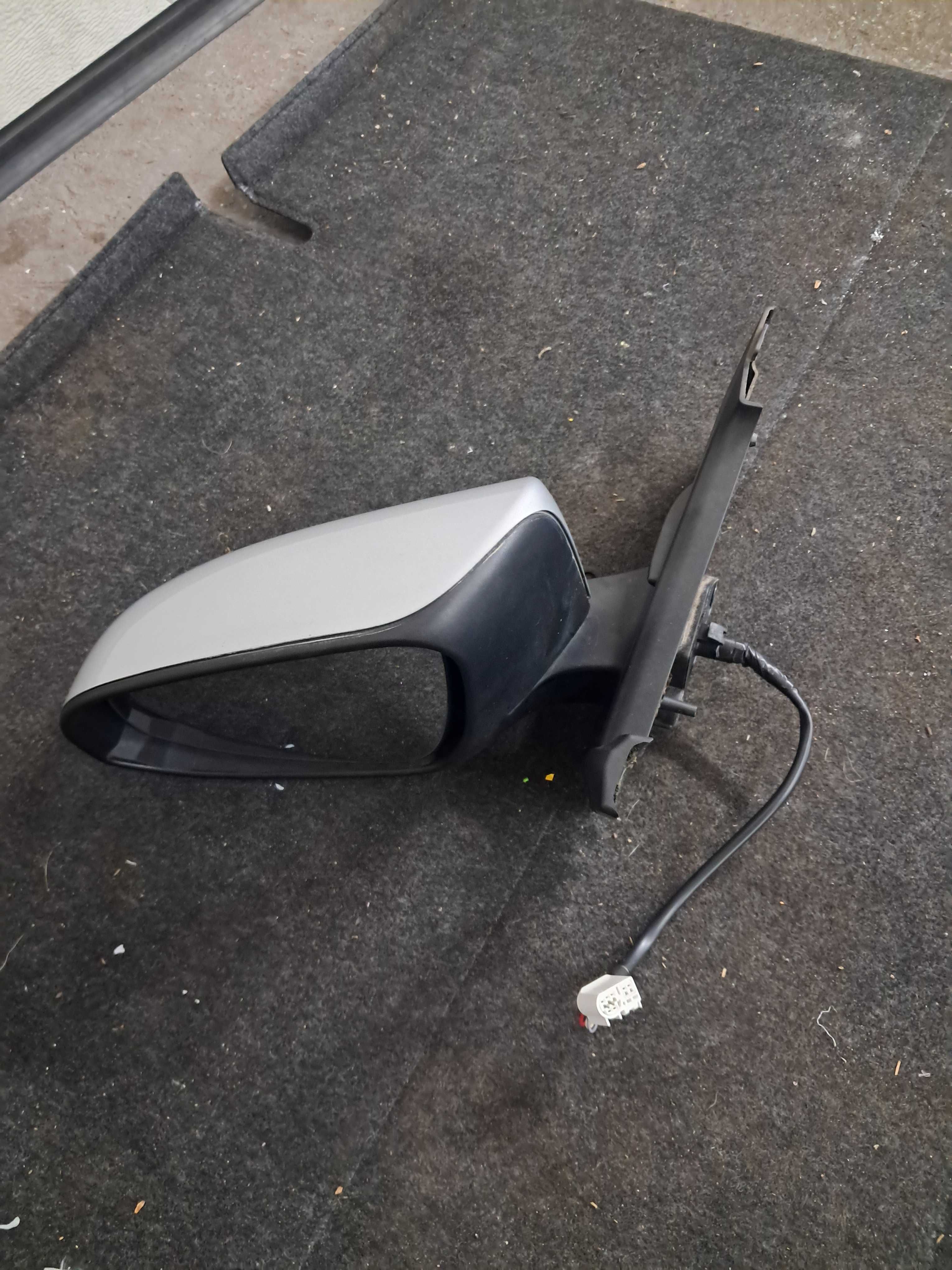 Lusterko lewe yaris III lift kod 1f7 kompletne 5 pin