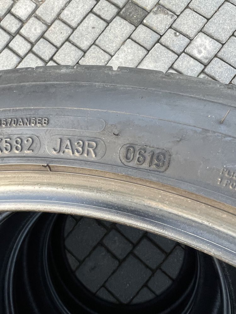 Opony Letnie Dunlop 225/45/19 run flat jak nowe 4 szt. 2019 rok