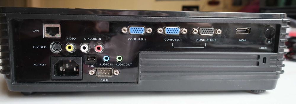 проектор BENQ MP 670