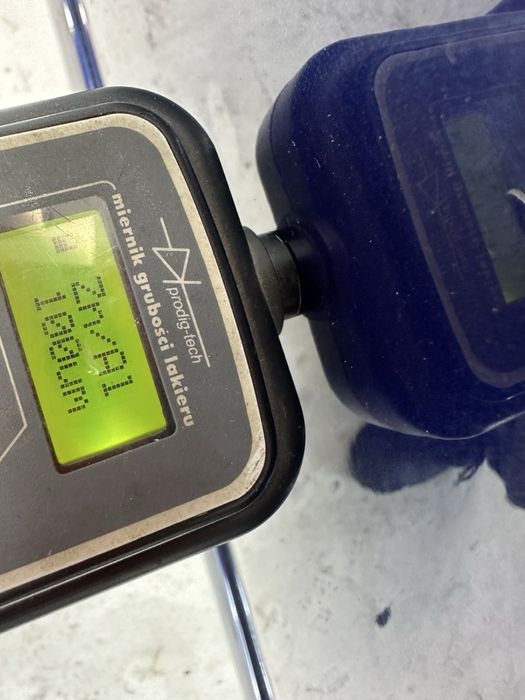 VW T5 Drzwi lewy przód lewe przednie idealne transporter multivan LD5Q