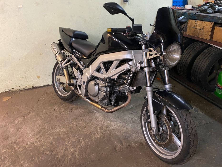 Suzuki SV 650 naked