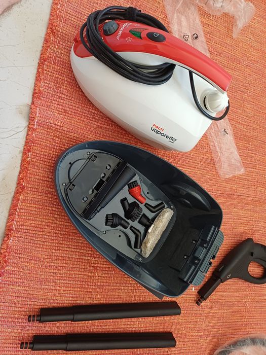Maquina de limpar a vapor Vaporeto Polti