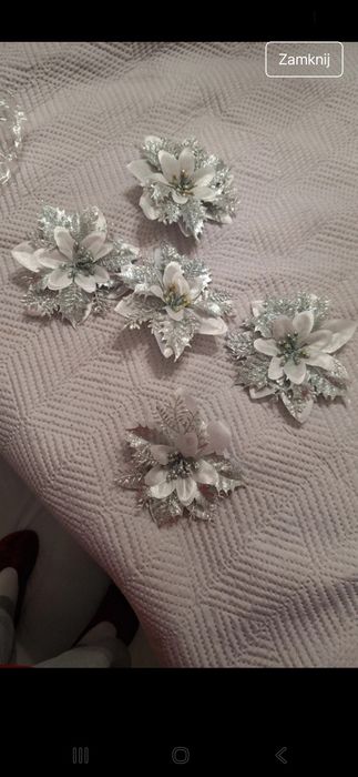 Kwiaty na choinkę złote lub srebrne 10 szt