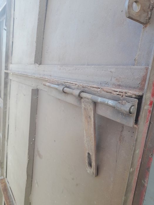 Продам  Гаражні ворота