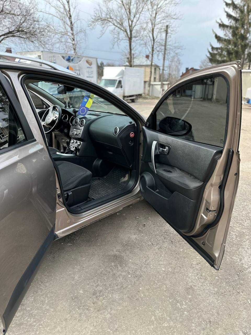 Нісан Кашкай+2 2009 1,5DCI