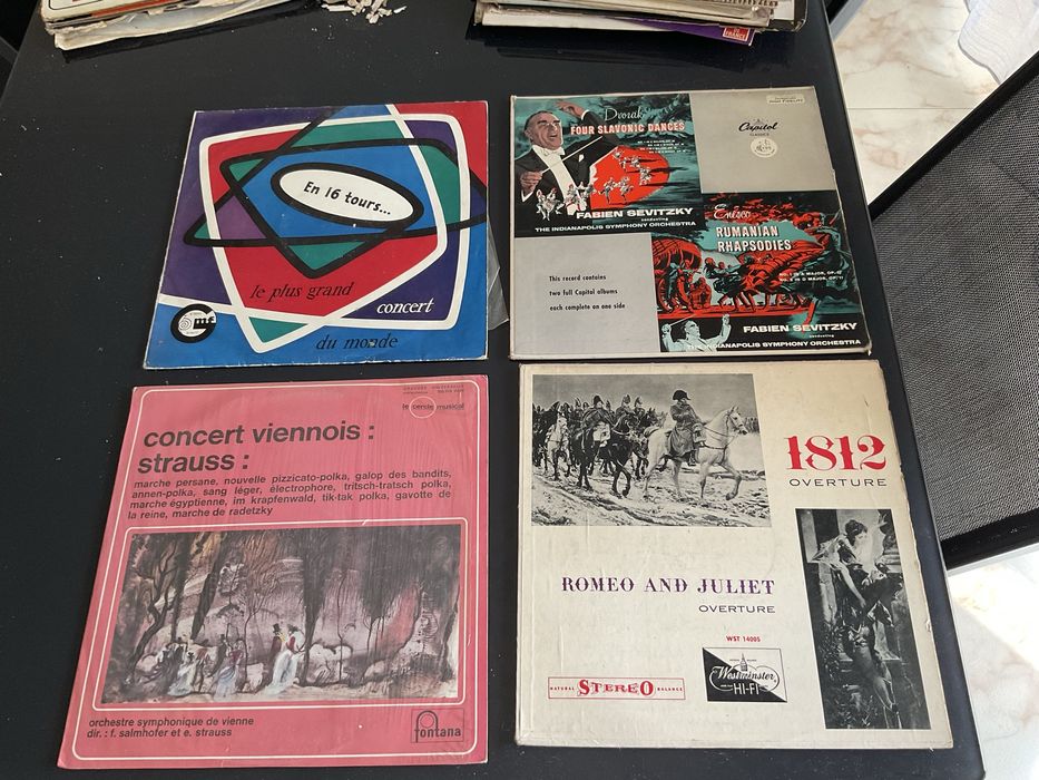 Discos de vinil antigos , para gira discos