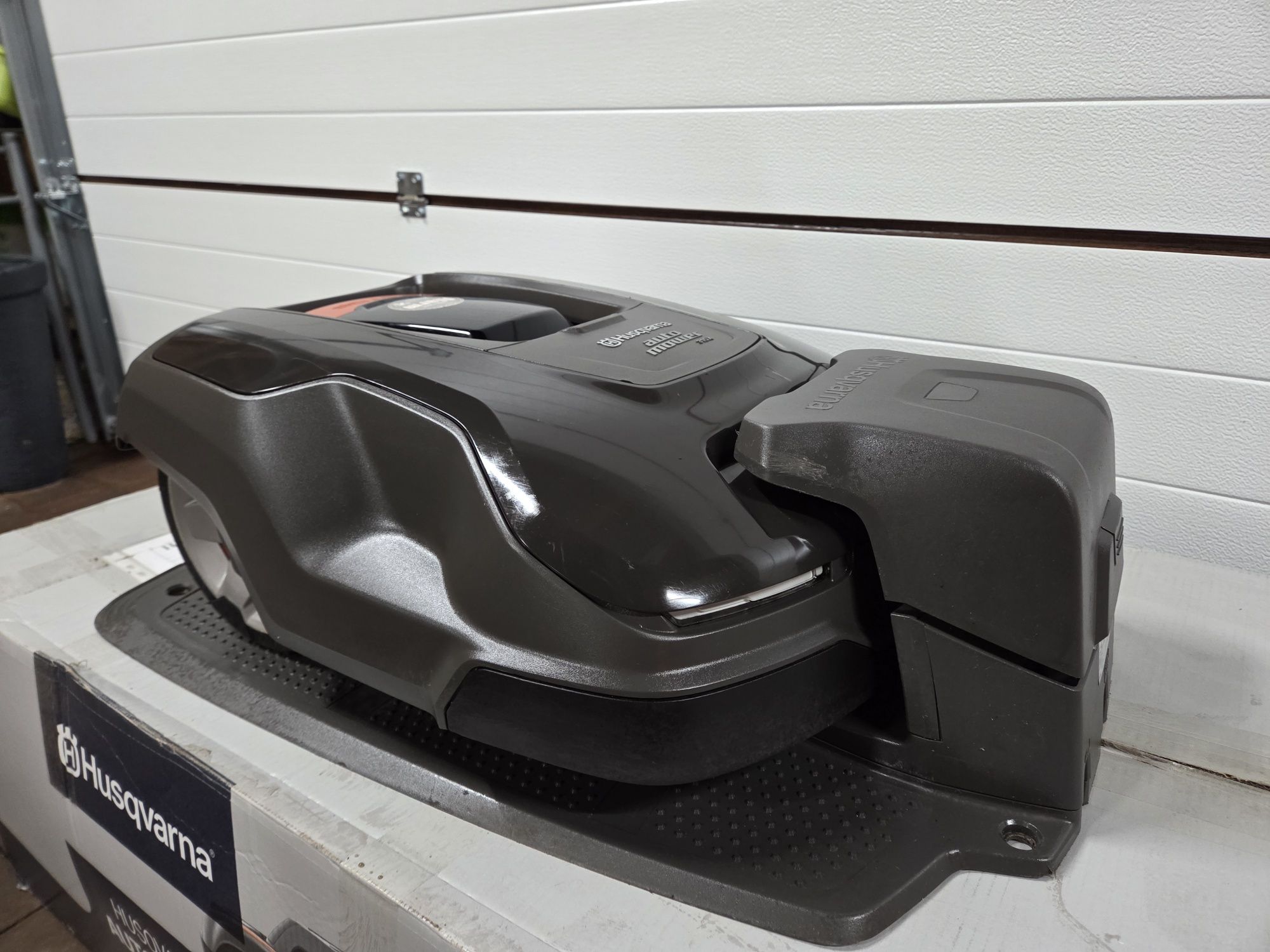 Husqvarna Automower 315x Robot Koszący WIFI GPS  JAK NOWY kosiarka