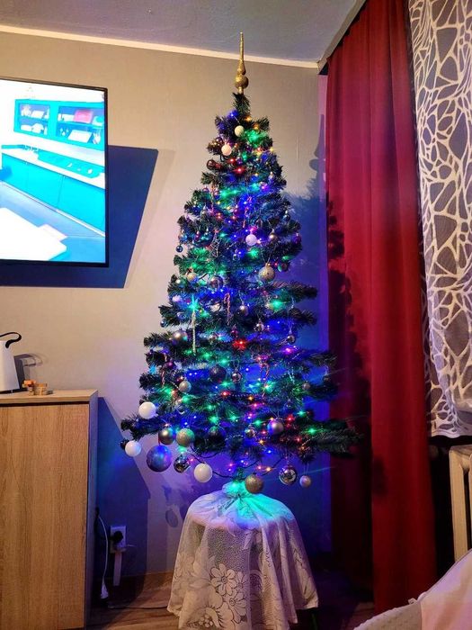 NOWY Choinka Sztuczna Jodła Zielona Gęsta 180/220cm + Stojak Gratis