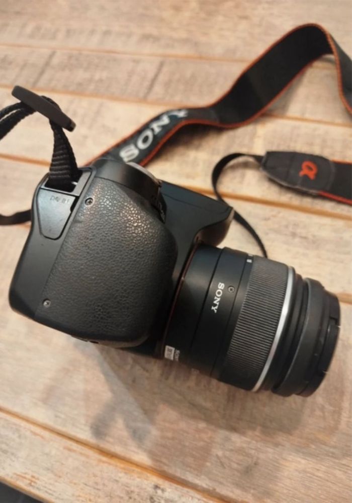 Sony Alpha a230