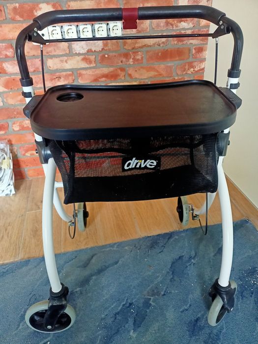 Balkonik, wózek, Rollator