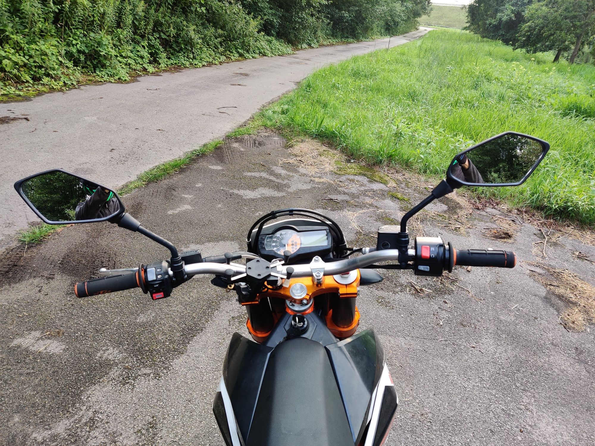 2016 KTM SMC 690