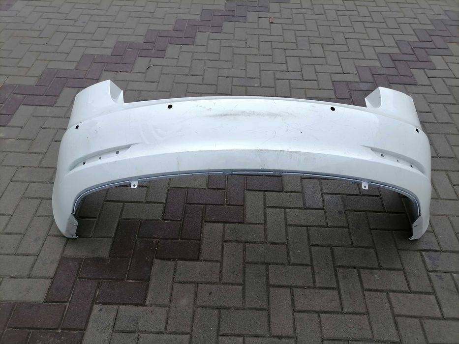 Бампер задній Tesla Model 3