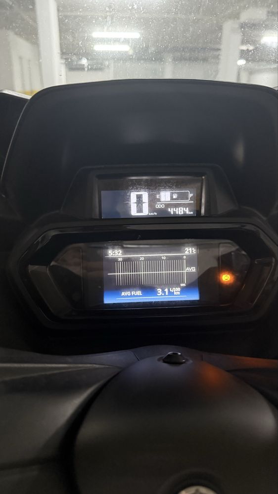 Yamaha XMAX 125 Tech Max – Dark Magma – 06/24 – 4.400 km