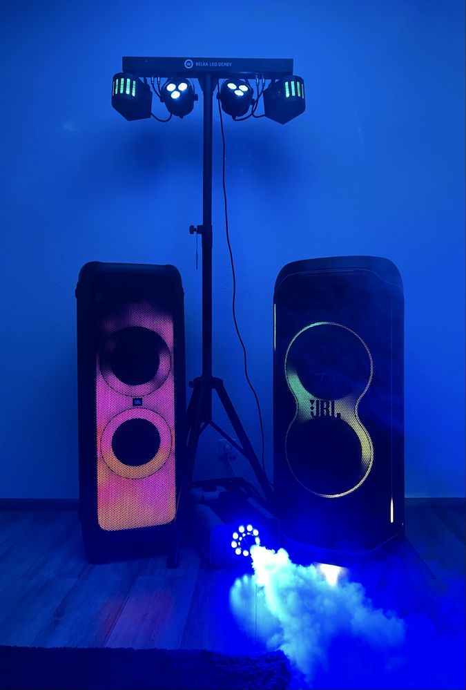 Wynajem Nagłośnienia JBL PartyBox Ultimate, 1000 Oświetlenie Dymownica