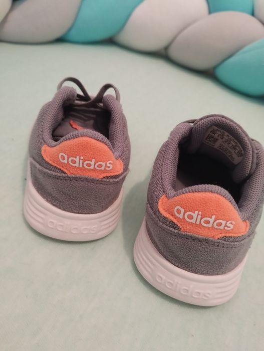 Super wygodne adidasy dziecięce