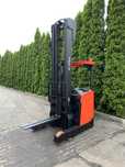 Wózek elektryczny reach truck BT RRE160 rok 2014 triplex 9 m stan bdb