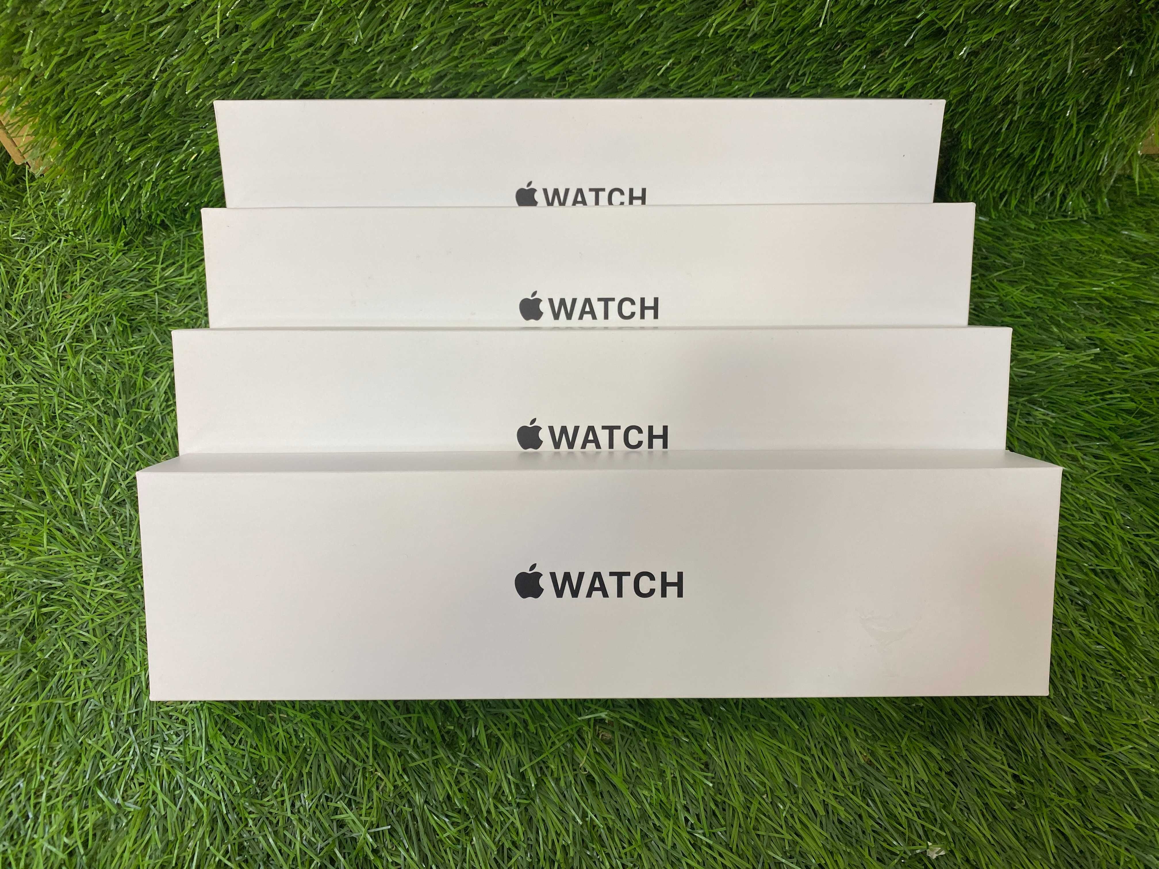 Apple Watch SE (2nd gen) 44mm GPS Нові