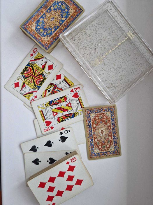 игральные карты США Stancraft две колоды 52 одна не полная в коллекцию