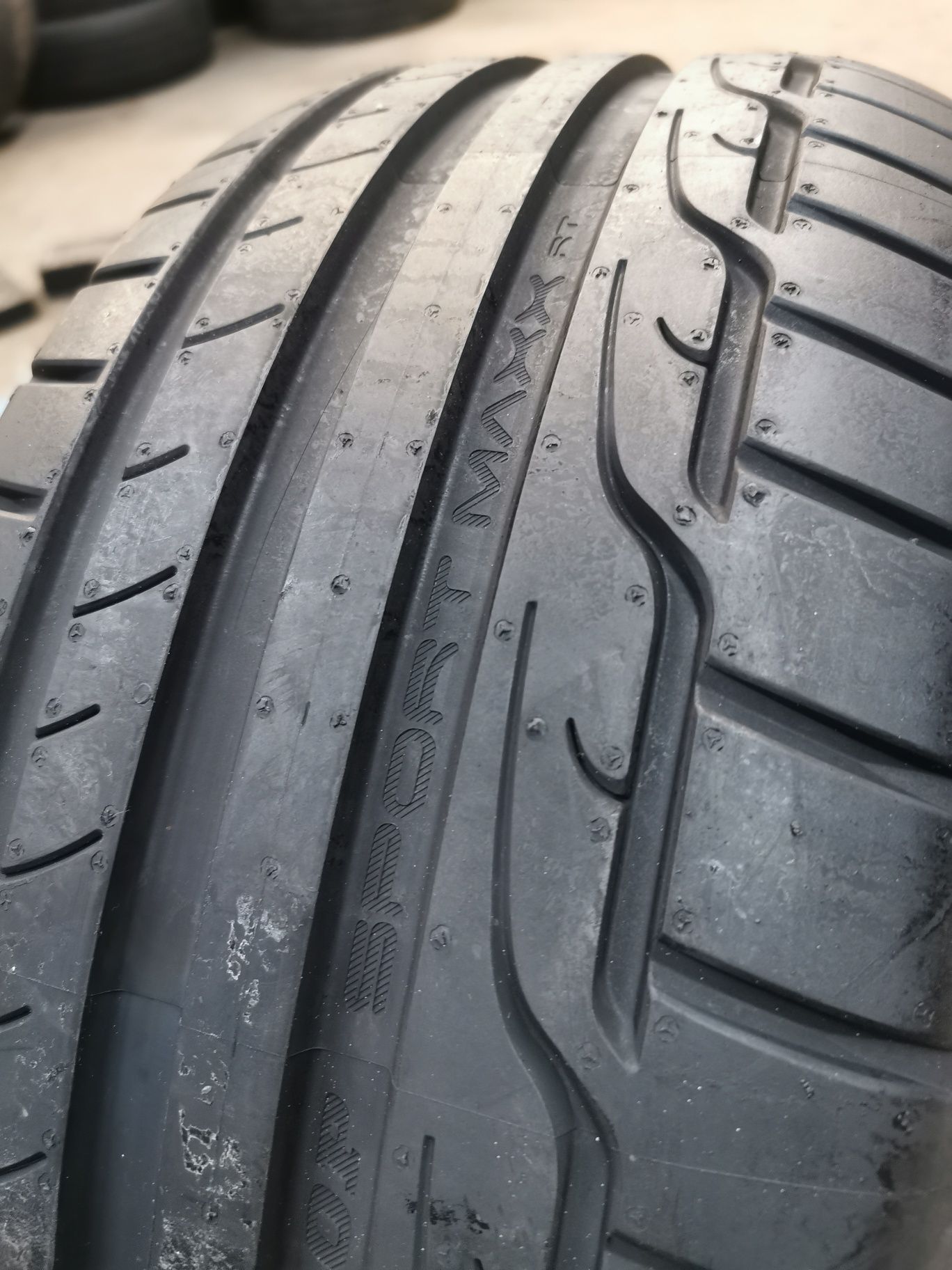 Opona 245/45R17 95Y Dunlop Sport Maxx RT #32