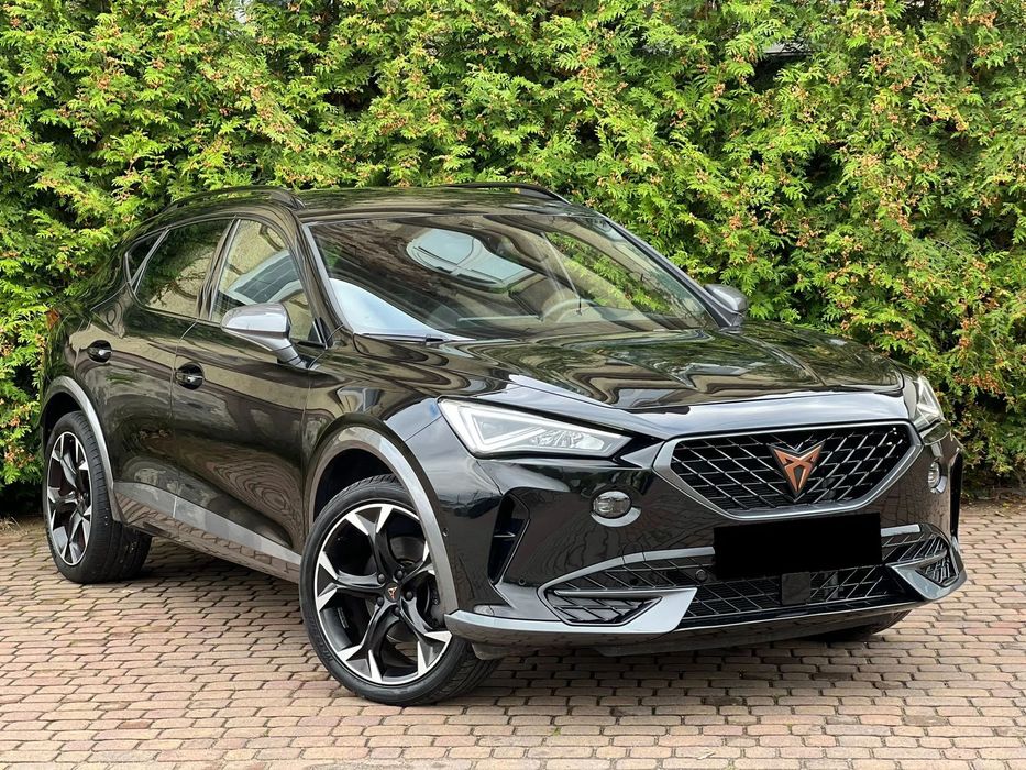 Cupra Formentor EXTERIUER Navi LED KeyLessGO Kamery El Klapa ALU19