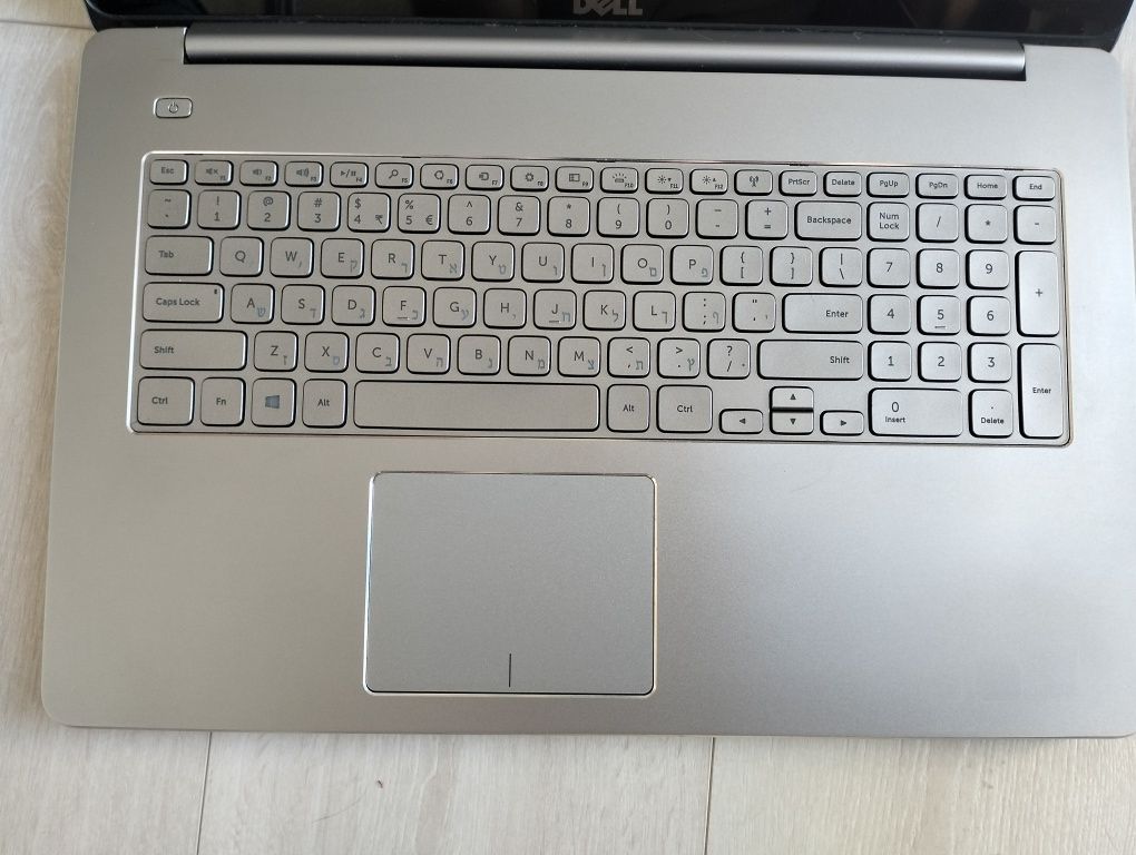 Laptop Dell Inspiron 7737 ekran dotykowy 17,3 cali FullHD Windows11Pro