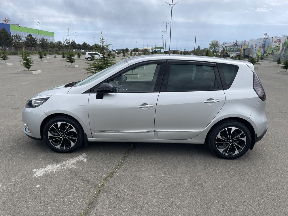 Renault Scenic III BOSE 1,6DCI 2016 г