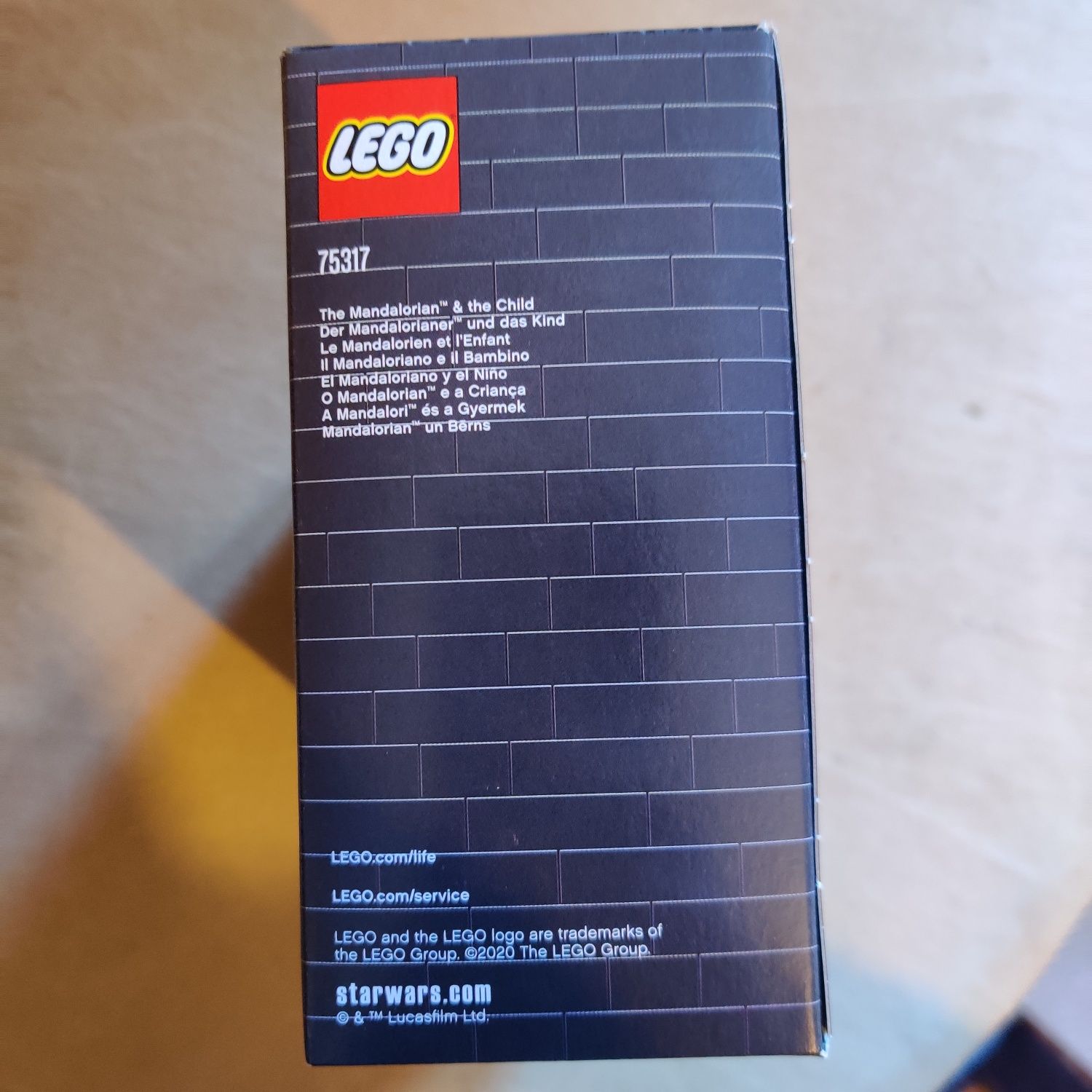 Lego Brickhead Mandalorian 75317