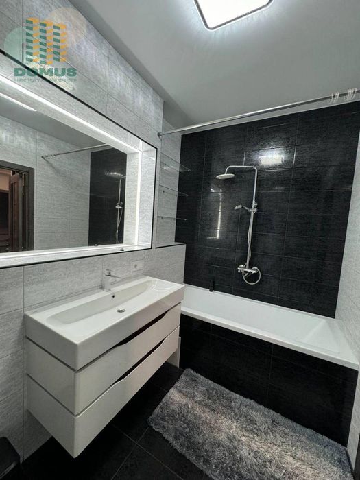 Продам 2-х комн ЖК 56 Жемчужина, Таирова! С ремонтом!