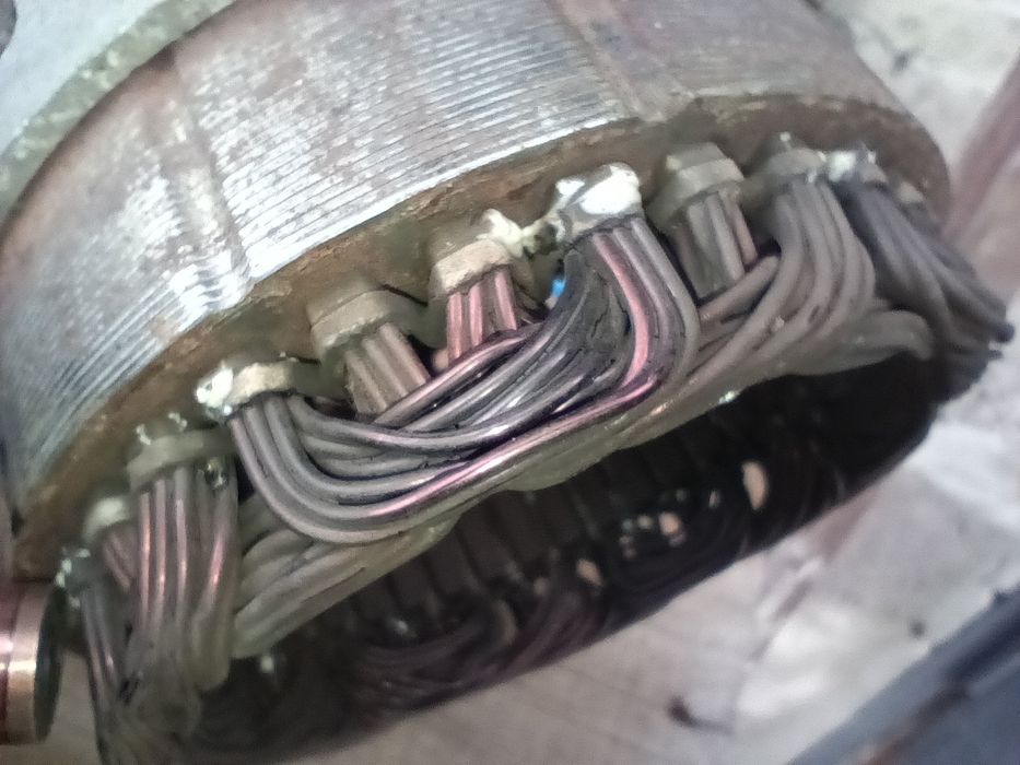 На запчастини Генератор ВАЗ 2110 Елтра 5102.3771 80А