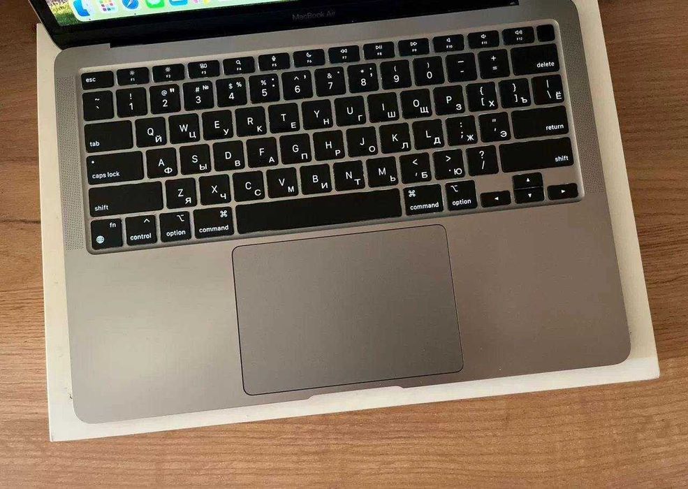Macbook air 13 m1 16 256GB