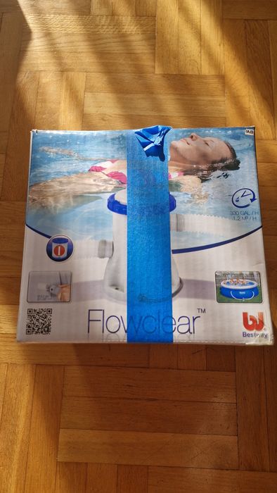 Basen rodzinny Intex z akcesoriami