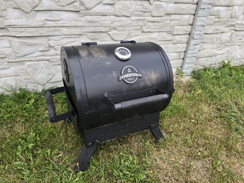 Grill węglowy wędzarnia Jamestown gril wolnostojący solidny żeliwny
