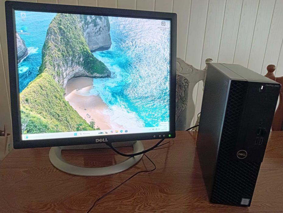Szybki komputer Dell OptiPlex 3060 i5 8gen 256HDD M.2 Win11 + Monitor
