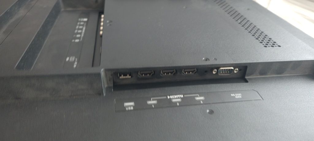 Monitor NEC model 425, 42 całe